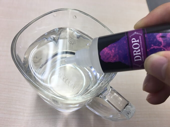 女性用媚薬Dropは無味無臭で水に入れても分からない